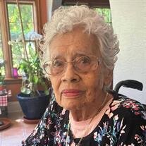 Bernarda "Yaya Lemmon" Carranza Rivera