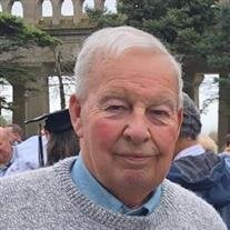 William D Reynolds