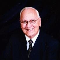 Thomas L. "Tom" Duckhorn