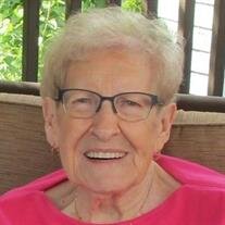 Lucille Lowden