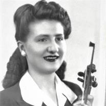 Laura (Kuzenski) Strojny