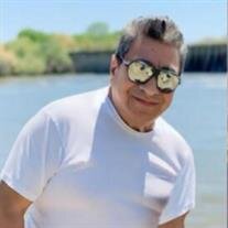 Tony Vargas