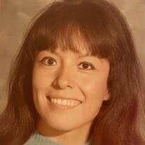 Mary Lou Quiroz