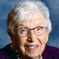 Margaret M Trzynka