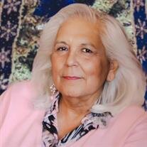 Gloria "Auntie" Reeves