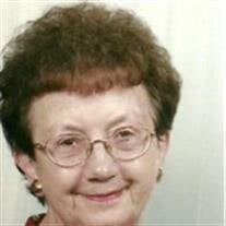 Lorraine F Makos