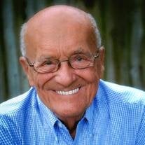 Richard M Yurovich