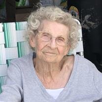 Arnella Mitten