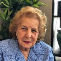 Helen M Lopez