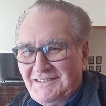 Lowell Lindbloom