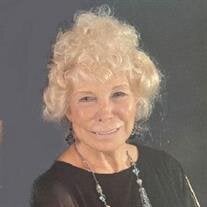 Lorraine Novak Hoegen