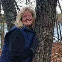 Suzanne Marie Ray