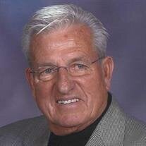 Howard L Hayes