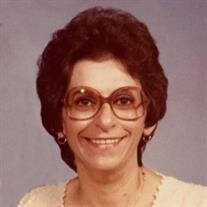 Janet Lynn