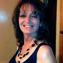 Elaine M. Souza