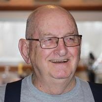 Larry "Pete" Noah