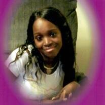 Kenyana T Esco