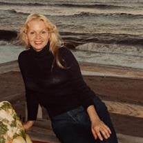 Hildegard L Reynolds