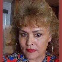 Maria Elena Flores