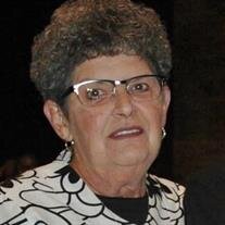 Lois M McCue