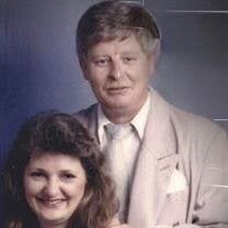 Tommy D Newell