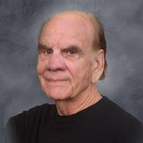 Robert "Bob" Morrow Mahan