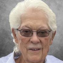 Estelle Ray Dile