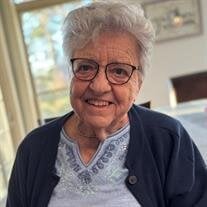 Betty Lou Peecher