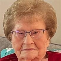 Ms. Effie Lee Reynolds