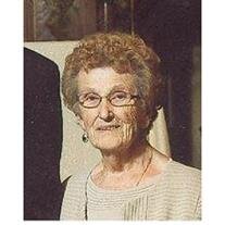 Lola Steever