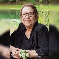 Lynn Preston