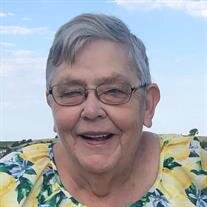 Deloris "Dee" Francis