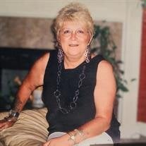 Donna M Theriault