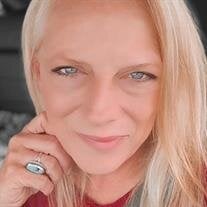 Lindsay R. Latrasse