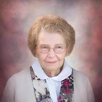 Faye Holt