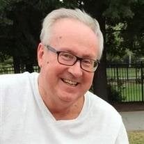 Kenneth E Leach