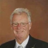 Robert P Lennox