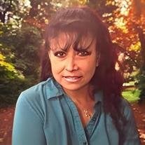 Susie Ruiz
