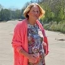 Linda Nicholson