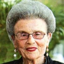 SARA NADIS