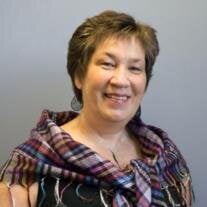 Suzanne Lea Bus