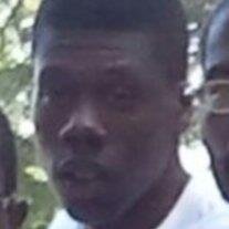 Ramone Tucker