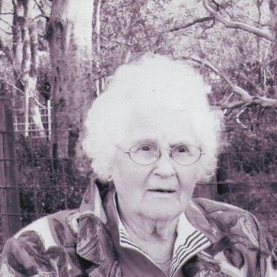 Mrs. Essie Marhofer