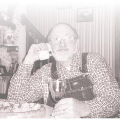 Robert Maurice Riley