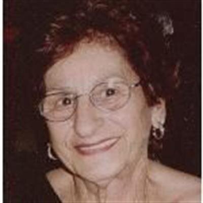 Marian Farrah Petzy