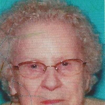 Phyllis M (Eastman) Robinson