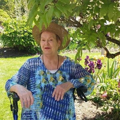 Anne Elizabeth (Hanneman) Frenz