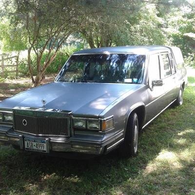 Caddilac Fleetwood Brougham