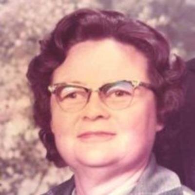 Lorraine Reeves
