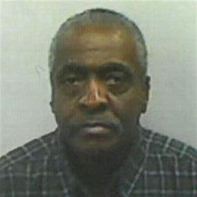 Robert Earl Henton